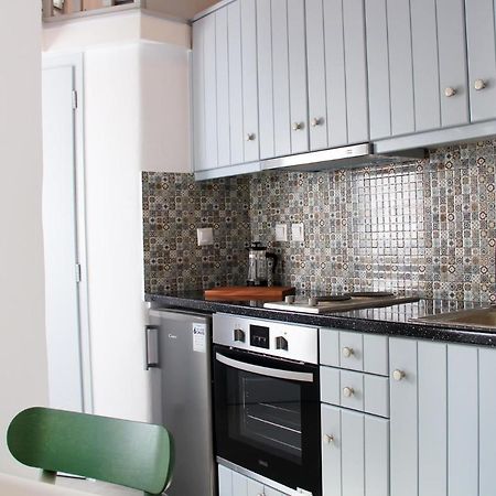 Cozy Guesthouse - Agios Romanos Exteriör bild