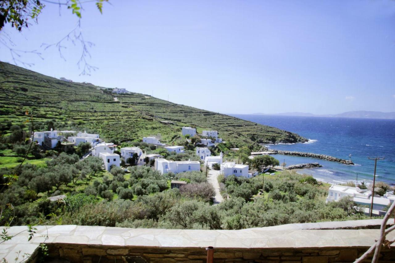 Cozy Guesthouse - Agios Romanos Exteriör bild
